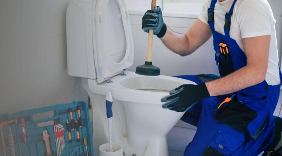 drain cleaning in Tiverton, RI